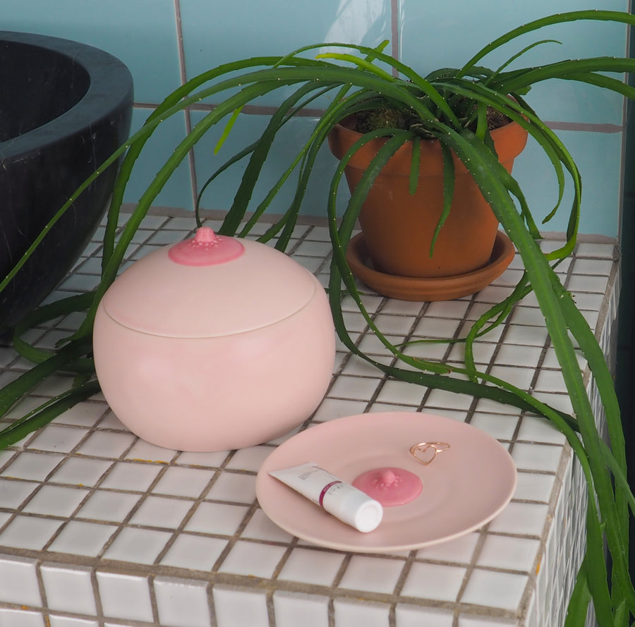 plant pot boobs Boob Pot with Lid – BITTEN BV